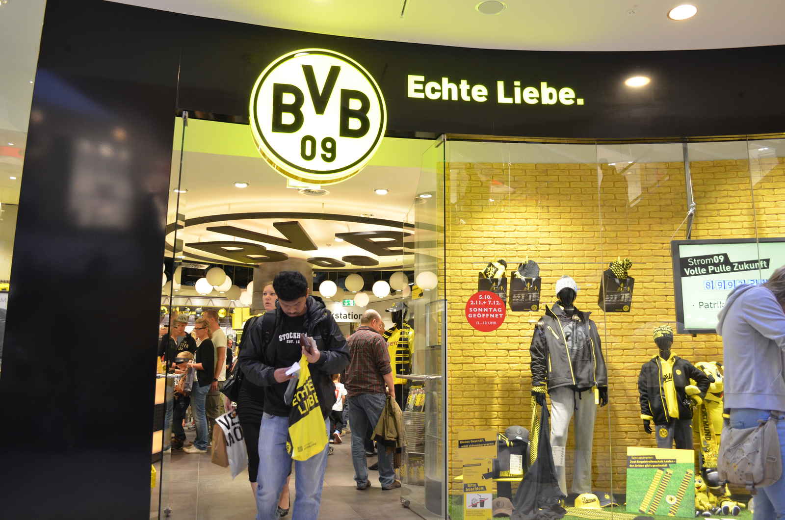 BVB store