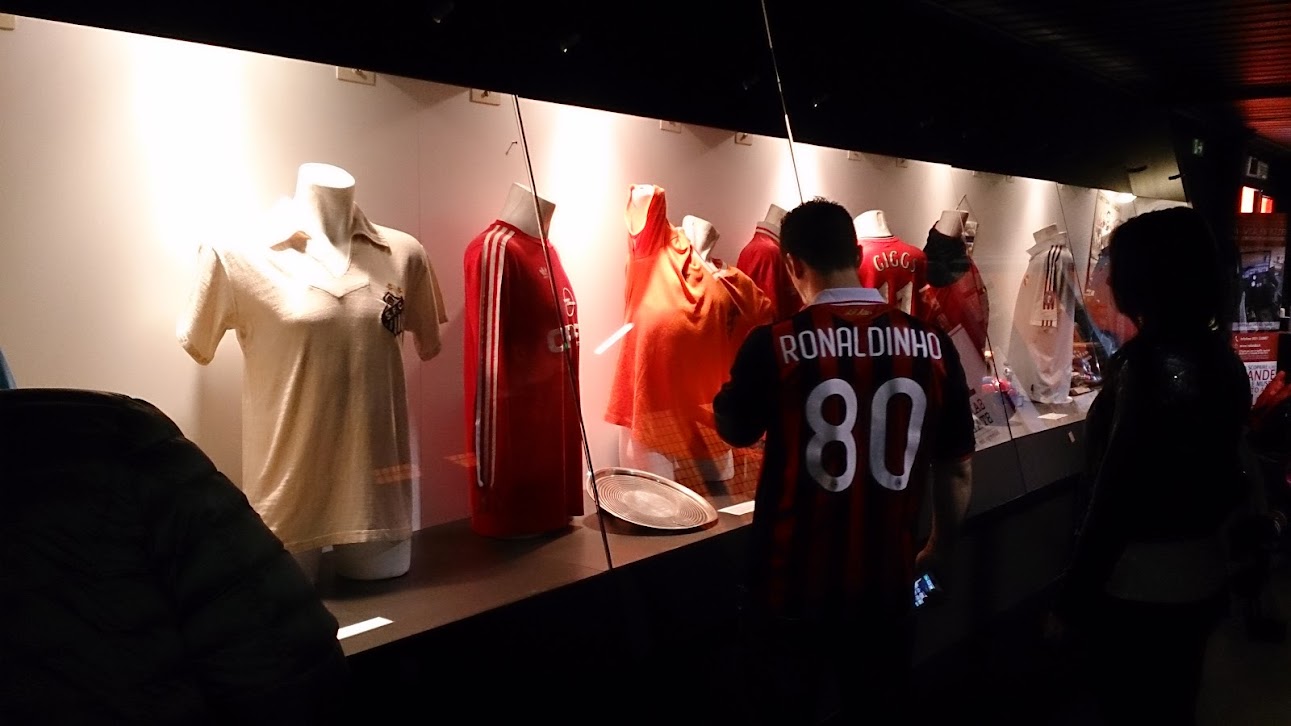 San Siro Museum - player shirts